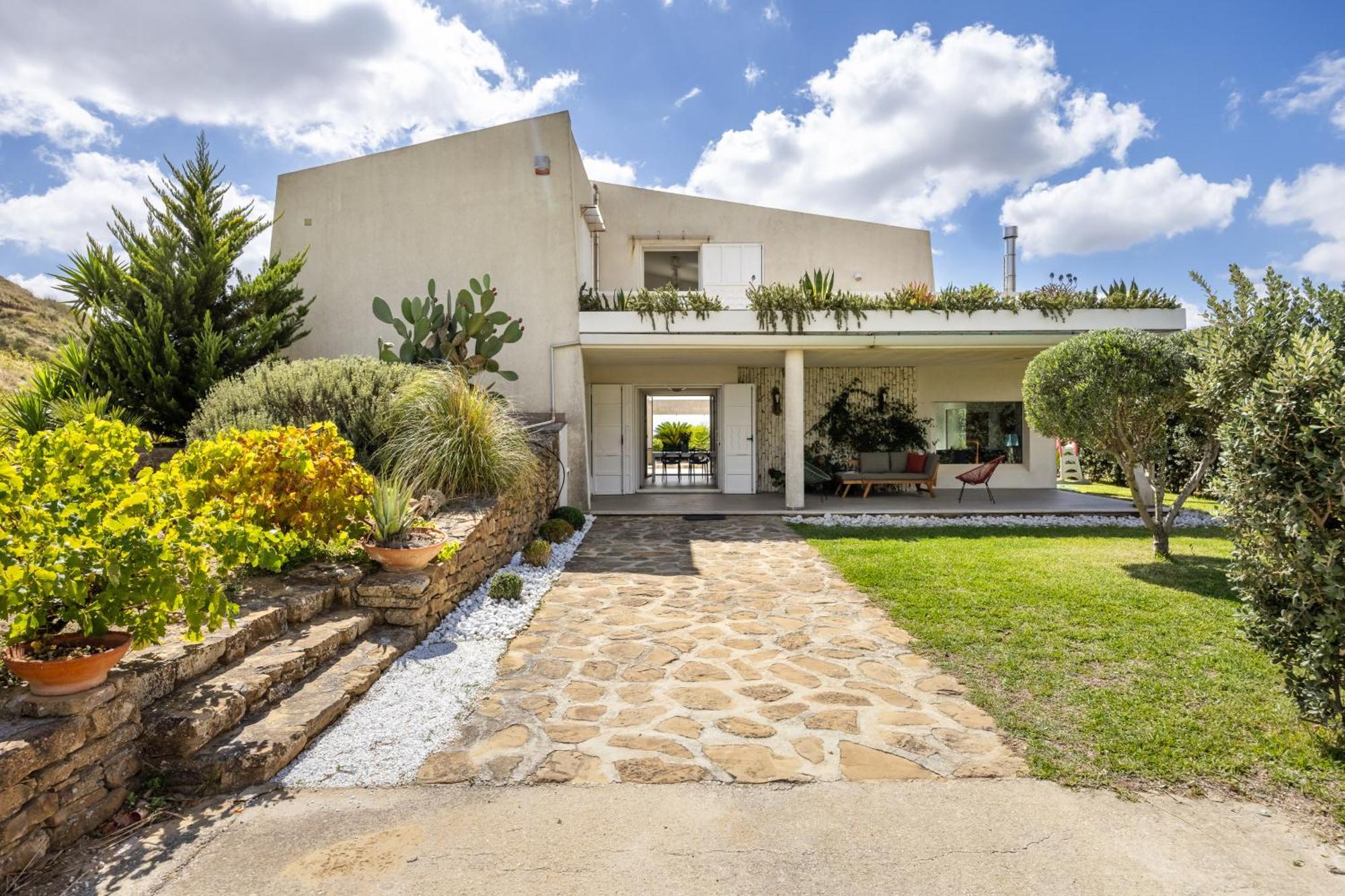 Villa Bonifato Vista Sulle Campagne E Sul Mare Siciliano Cozy House Italy Alcamo Bagian luar foto